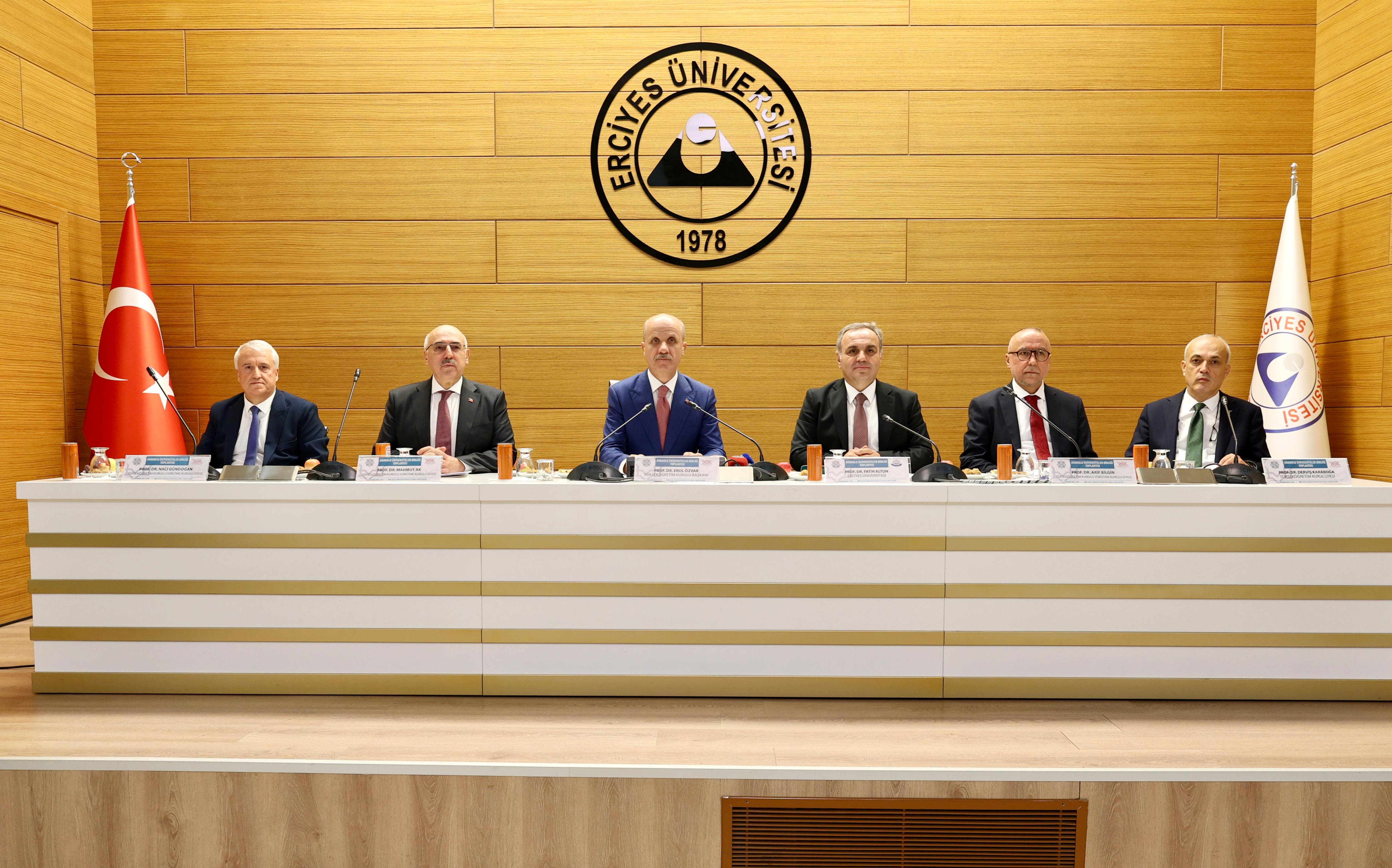 AÜB Üst Kurul Toplantısı YÖK Başkanı Prof. Dr. Erol Özvar Başkanlığında Gerçekleştirildi